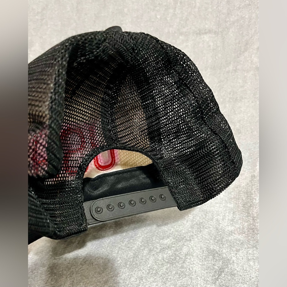 Black USA Embroidered Trucker Hat - Classic Men’s Cap Vintage - Picture 4 of 10